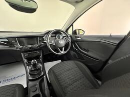 Vauxhall Astra KU18RYK