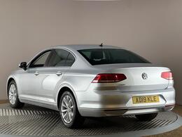 Volkswagen Passat AD19KLE