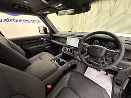 Land Rover Defender 90 HK25JCO