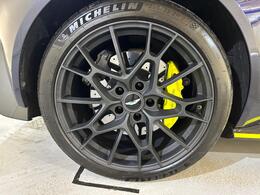 Aston Martin Vantage MV20UZG