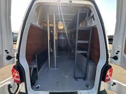 Volkswagen Transporter YW68XFL