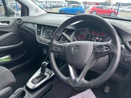 Vauxhall Crossland WP72GGZ