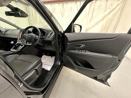 Renault Grand Scenic KP68HVB