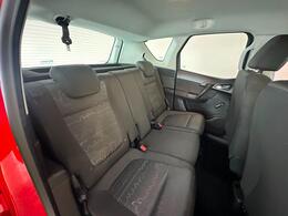 Vauxhall Meriva SN66UXB