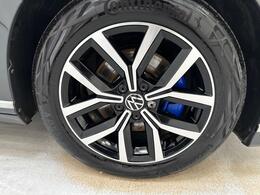 Volkswagen Passat YE70UZH