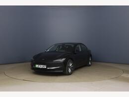 Tesla Model 3 LB74UKP