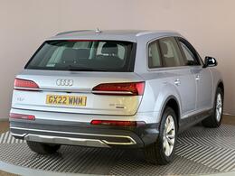 Audi Q7 GX22WMM