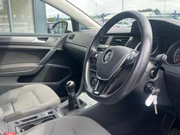 Volkswagen Golf GM68HHD
