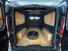 Renault Trafic NU24RXB