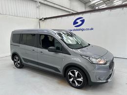 Ford Grand Tourneo Connect CN22PDZ
