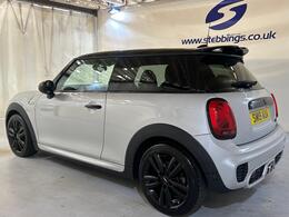 MINI Hatch SM19AUA