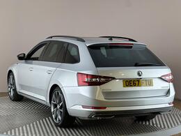 Skoda Superb OE67FTU