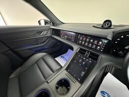 Porsche Taycan YX73ZWJ