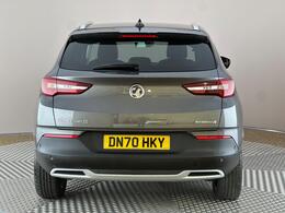 Vauxhall Grandland X DN70HKY