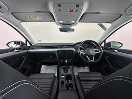 Volkswagen Passat YE70PYB