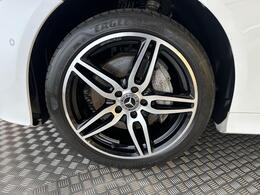 Mercedes-Benz E Class YD67CEF