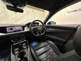 Audi e-tron GT HD72KHB