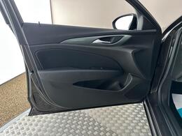Vauxhall Insignia VO71HRZ