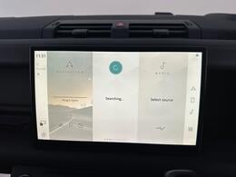 Land Rover Defender 90 WG25BLZ