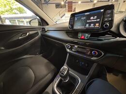 09c0dbe4b3e047a7bb6d7dc731032b71