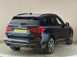 BMW X3 AV69OGH