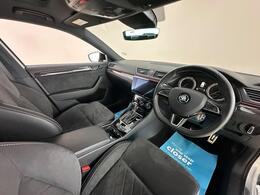Skoda Superb OE67FTU