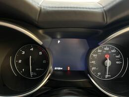 Alfa Romeo Stelvio AO70YYE