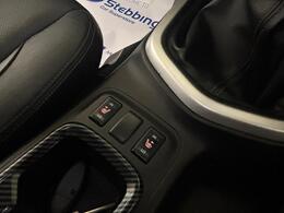 Nissan Navara DN67XNW