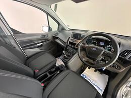 Ford Transit Connect YM22UNX