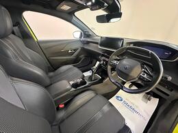 Peugeot 208 FL24CFM