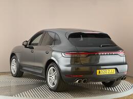 Porsche Macan AO20ZJJ