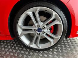 Ford Focus AD15AOM
