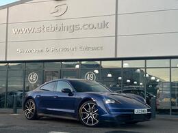 PORSCHE Taycan 