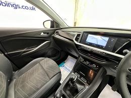Vauxhall Grandland GD73LXL