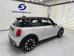 MINI Hatch AD71DAO