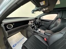 Bentley Flying Spur SN71VZD