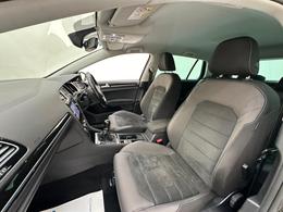 Volkswagen Golf MW67FMC
