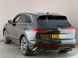 Volkswagen Touareg KY69UHS