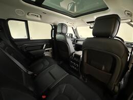 Land Rover Defender 130 BL72MHF