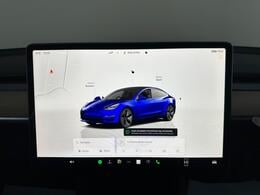 Tesla Model 3 AF72UXZ
