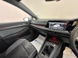 Volkswagen Golf VU22JYZ