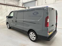 Nissan Primastar DL72BWH