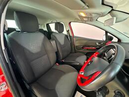 Renault Clio LO64FZP