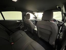Ford Focus YJ68UAF