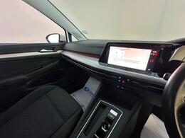 Volkswagen Golf AE73YPM