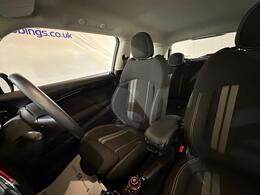 MINI Hatch EA70YLB