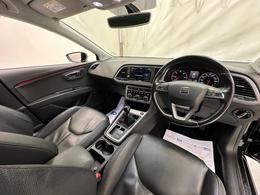 SEAT Leon YL17UVC