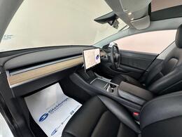 Tesla Model 3 LB70DKD