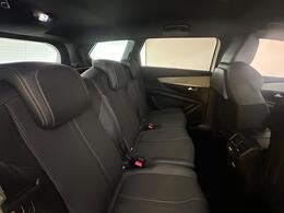 Peugeot 5008 DL23VUJ