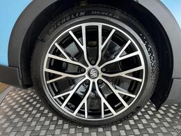 Porsche Taycan LV71XCL